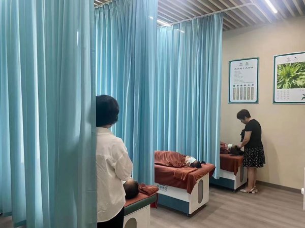 杭州国医仲景艾灸馆